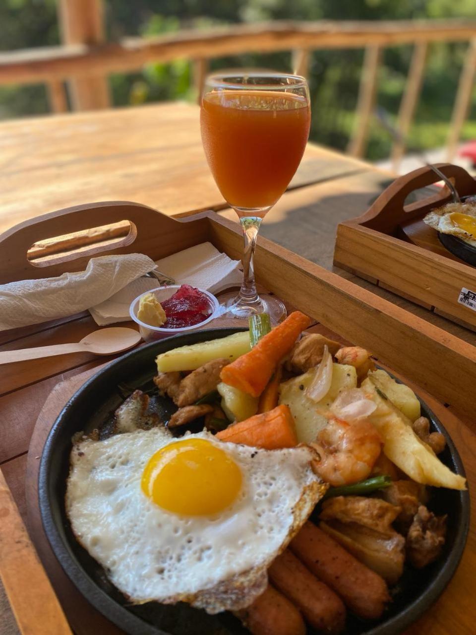 מלון Ella Grill Restaurant מראה חיצוני תמונה